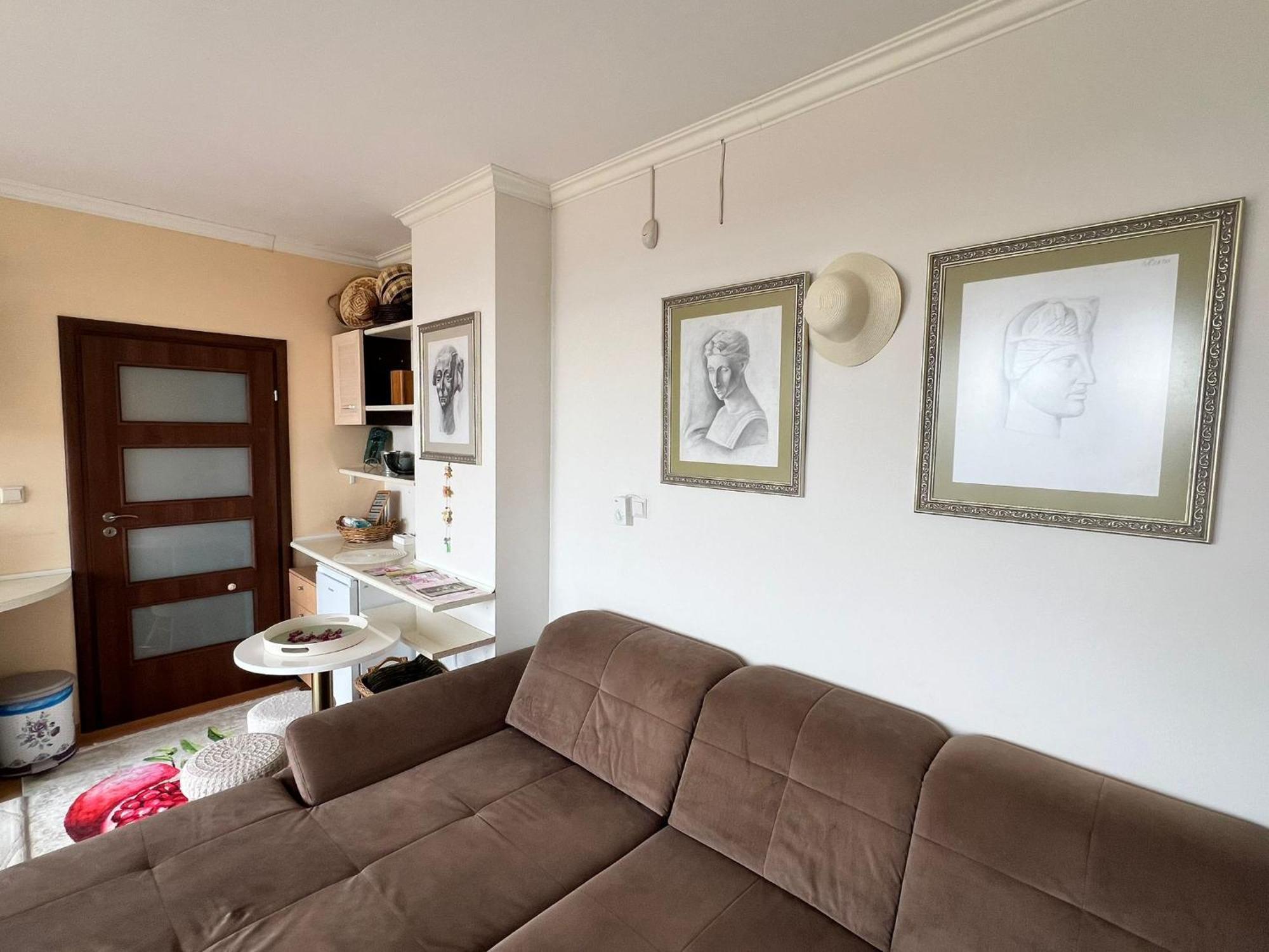 Downtown Central Apartment With Working Kitchen, City Views & Free Parking Kazanłyk Zewnętrze zdjęcie