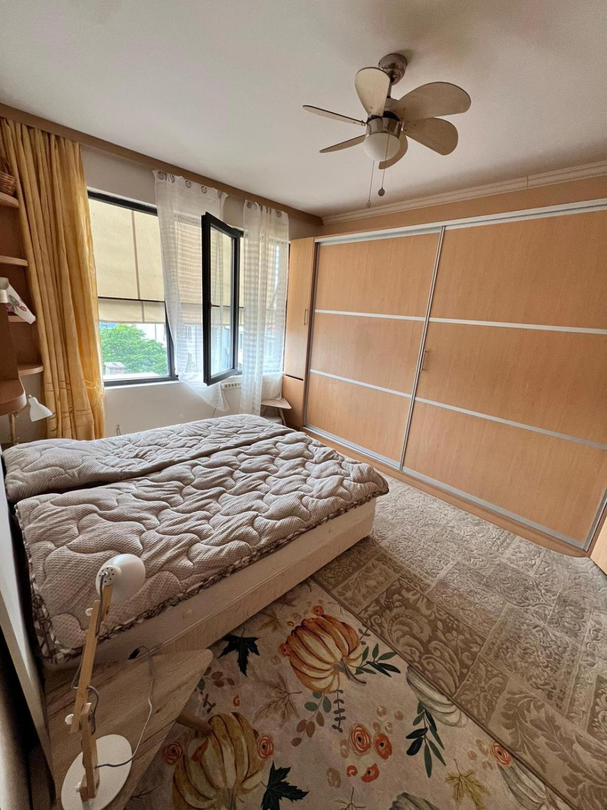 Downtown Central Apartment With Working Kitchen, City Views & Free Parking Kazanłyk Zewnętrze zdjęcie