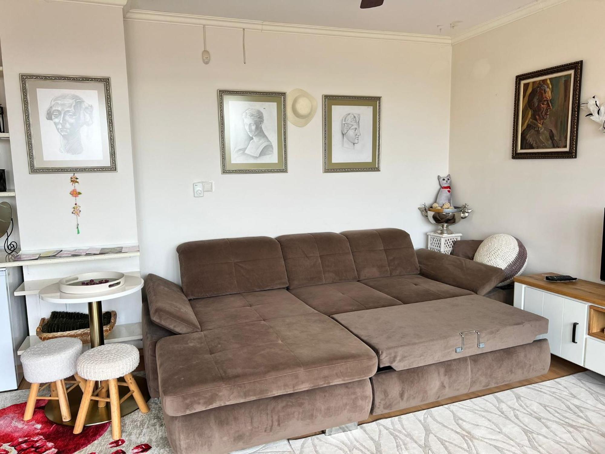 Downtown Central Apartment With Working Kitchen, City Views & Free Parking Kazanłyk Zewnętrze zdjęcie
